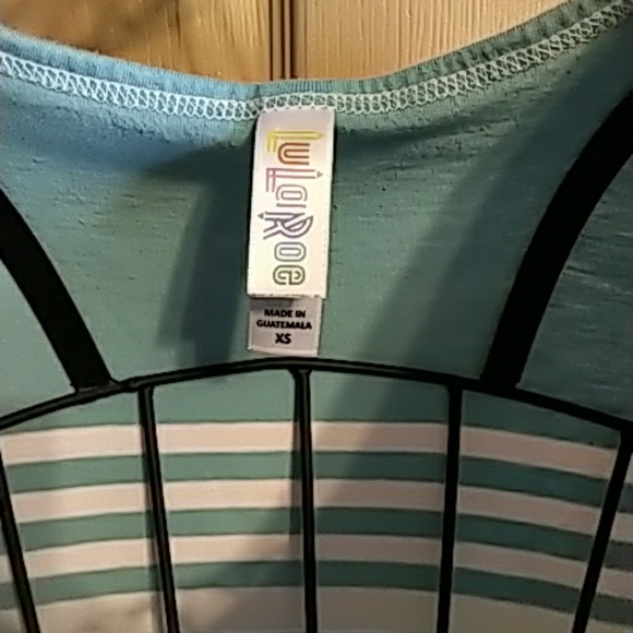 LuLaRoe womens top XS blue & white pre owned - Picture 4 of 7
